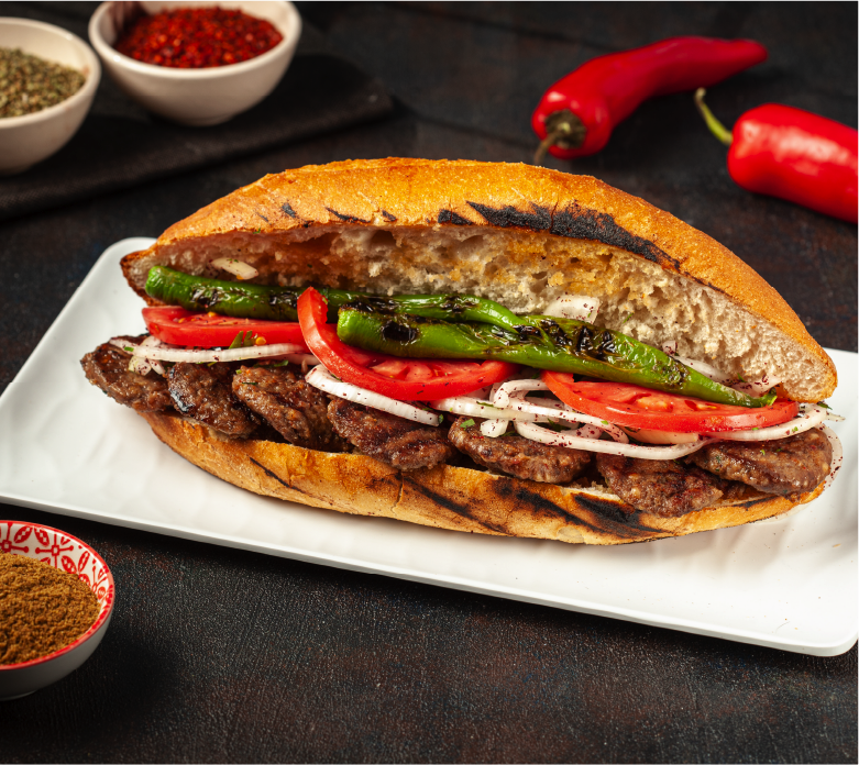 Ekmek Arası Köfte ( 140 TL)